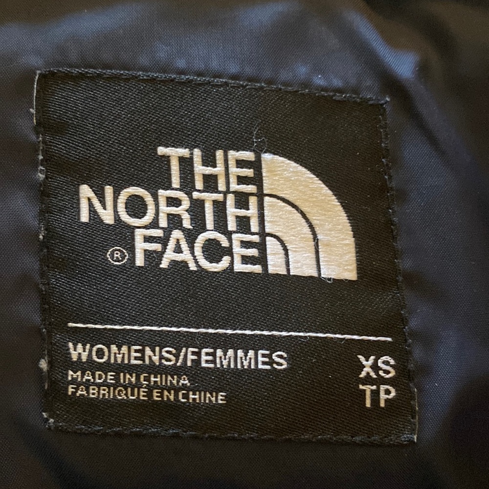 Navy female north face coat - Picture 6 of 7